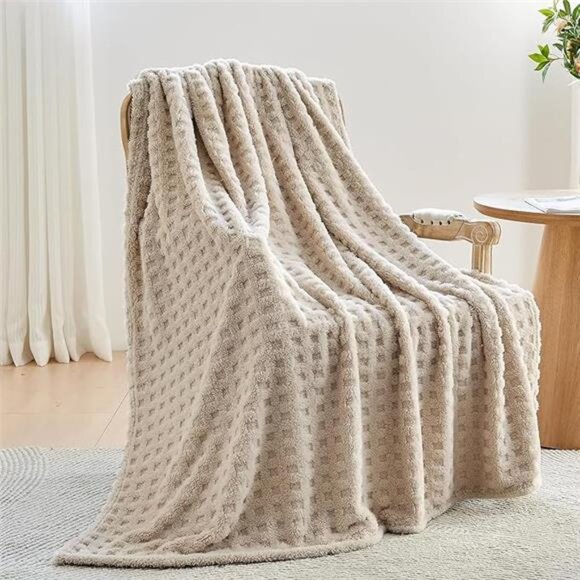 Super Soft Throw Blanket Flannel Fleece Lightweight Waffle Checkered All Season - Picture 7 of 7